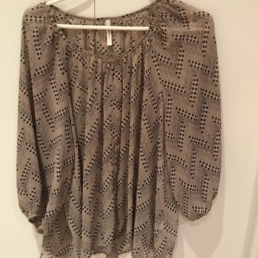 Beautiful blouse.